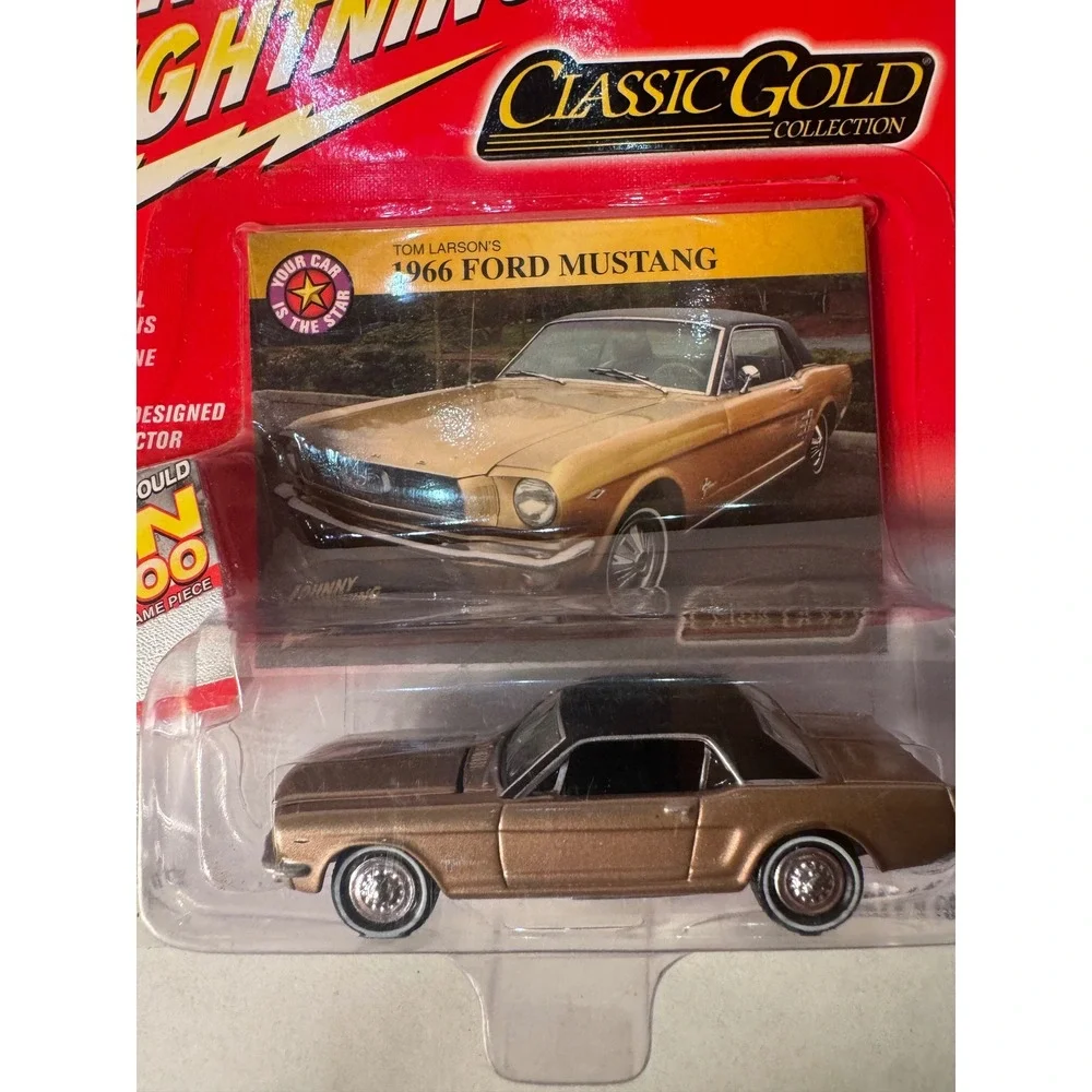 Johnny Lightning Classic Gold 1966 Ford Mustang Gold Die-Cast 404-23 Real Wheels